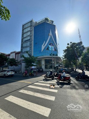 toà nhà góc 2mt nguyễn trãi & nguyễn cảnh chân q.1 - dt 15x30m 2 hầm - 10 tầng - hđt 1 tỷ - 440 tỷ