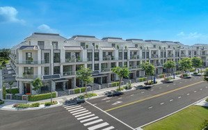 em cần bán căn nhà phố quận 2 - gladia khang điền - 102m - 25,1 tỷ - full thổ cư hoàn công đủ