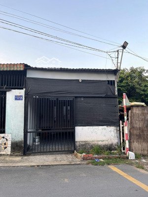 nhà cấp 4 mặt tiền kinh doanh p. tân bình, dĩ an - gần vòng xoay an phú