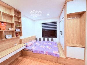 bán nhà hoa lâm 38m, 6 tầng 8,4 tỷ: ô tô , lô góc xây mới nội thất full xịn sò, hiếm nhà bán