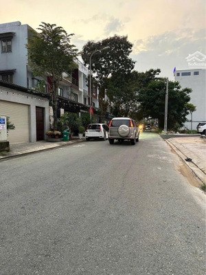 đất hẻm 12m, 1/ đường lê thị riêng kdc hà đô.p.thới an. dt: 5x23 giá 7 tỷ