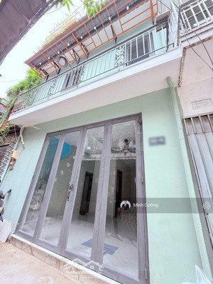 siêu phẩm phạm văn bạch, tân bình, 5x7m vuông vức, 2 tầng btct 3pn, sát mặt tiền, chỉ 4.25tỷ tl