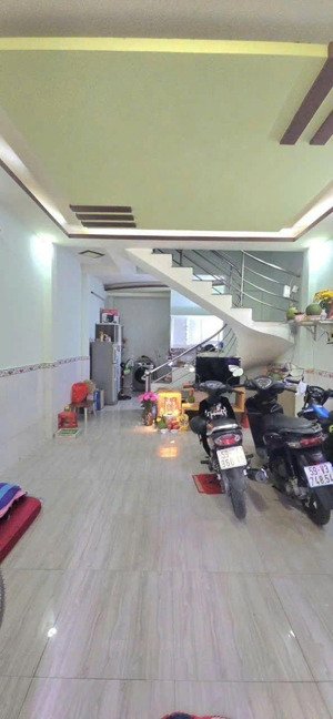 bán nhà 40m2/ 2,38 tỷ, sổ hồng riêng ngay cầu vượt tân thới hiệp cầu lê văn khương và lê đức thọ