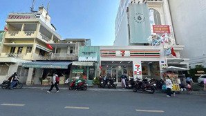 bán lô đất đẹp nhất quận 1 - 11x30, mặt tiền nguyễn khắc nhu. giá chỉ 180 tỷ