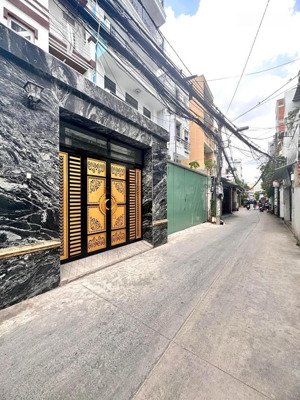 bán nhà 3 tầng btct , cách mạng tháng tám , quận 10