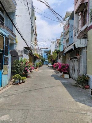 bán nhà riêng tại đường vườn lài, tân phú, 7,5 tỷ, 73 m2, hàng hiếm giá tốt