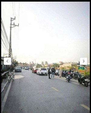 hiếm có duy nhất - chỉ hơn 1 tỷ lô đất gần 100m2 3 mặt thoáng đường thông đoàn xá