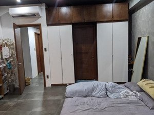 bán căn hộ 3pn river gate quận 4 92m, view sông, full nội thất giá 8.4 tỷ