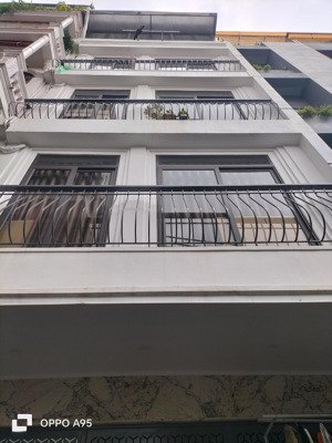 sát ô tô đa sỹ kiến hưng hà đông 38m 4tầng giá 5.8 tỷ, ở và cho thuê vp, kinh doanh online.