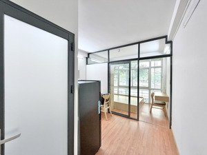 1pn mới khai trương ngay vòng xoay điện biên phủ, máy giặt riêng, cửa sổ lớn thoáng