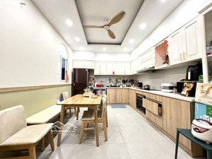 hẻm xe hơi - gần nguyễn văn trỗi - 5 tầng - nhà siêu xinh - 11.3 tỷ