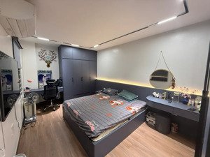 bán nhà riêng đường thành công, giáp gianh quận ba đình - đống đa, 28m2, 6 tầng, giá: 6.2 tỷ