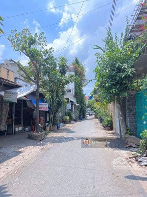 bán rẻ nhà cấp 4 đông hòa dĩ an