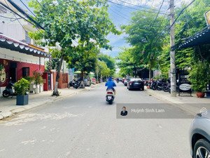 giảm 500 tr! lô góc 2 mặt tiền - lưu quang thuận - kề trần văn dư - vài bước đi bộ tắm biển mỹ khê