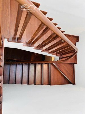 bán nhà phố hoàng văn thái 47m giá 17.5 tỷ oto vào nhà