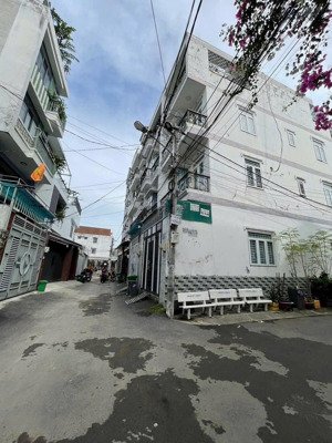 bán nhà 4 tầng hiệp bình chánh thủ đức,gần gigamal phạm văn đồng,thủ đức,giá 6,7 tỷ, sổ hồng riêng,