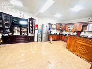 CHỦ CÁN BỘ CẤP CAO, BÁN BIỆT THỰ MINI SÂN VƯỜN NGỌC LÂM 80M, 5T, MT 6.8M, LÔ GÓC,VƯỢNG KHÍ