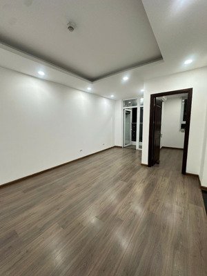 cần bán ch chung cư e4 yên hòa pack view cầu giấy 85m 2n2w sổ đỏ lâu dài sang tên ngay 