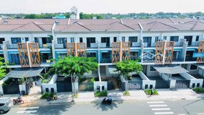 nhà phố 5x20 giá tốt nhất thị trường không có căn thứ 2 . view công viên