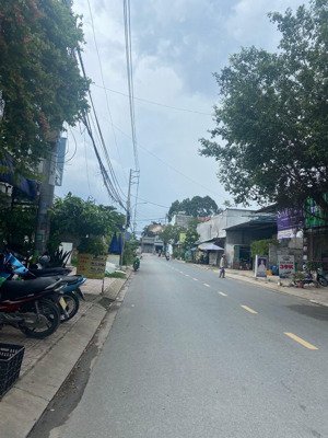 siêu phẩm mt kinh doanh, giá hẻm 179.8/180m (11.6x18), 9.99 tỷ trường thạnh q9