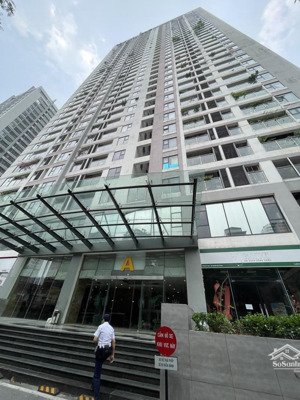 sàn thương mại chung cư imperia nguyễn huy tưởng diện tích 147m gias 9.6 tỷ