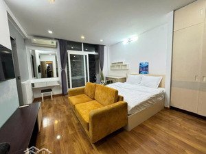 chính chủ cho thuê chdv full nt có 1pn tách bếp ngay cầu sài gòn và nhiều tiện ích khác