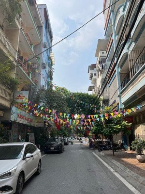 phạm tuấn tài - ngõ nông- ô tô tránh - gara ôtô - ở ngay - 70m x 6t thang máy- 26,7 tỷ