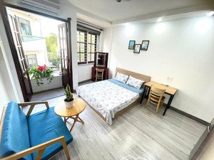 trọ bình thạnh gần ngã tư hàng xanh ban công thoáng sáng máy giặt riêng - bạch đằng bình thạnh