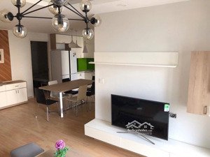 chính chủ bán căn 46m2. tầng trung. 1pn - 1pk - 1vs. cửa đn, ban công tn full nội thất