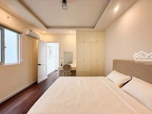 bán nhà quận 3 hxh 60m2 4 tầng ngang 4.2m 4 pn đẹp ll sát mt kỳ đồng 9.2 tỷ.