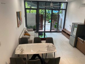 cho thuê nhà đẹp 5pn khu an thượng, vệ sinh khép kín