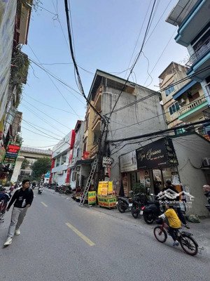 bán nhà mp phan đình giót hà đông dt 89m x 5t x mt 5,6m giá 25,5 tỷ có thương lượng