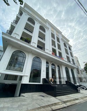 bán toà chdv xô viết nghệ tĩnh p21, 200m2 (10x20)m, hầm + 7 tầng, 58 chdv hđt 3.5 tỷ/năm pccc full