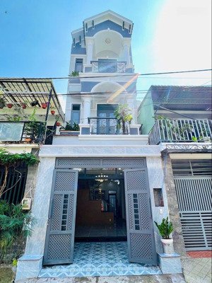 bán căn nhà đẹp giá tốt ngay gần khu đô thị đông tăng long - phường long trường