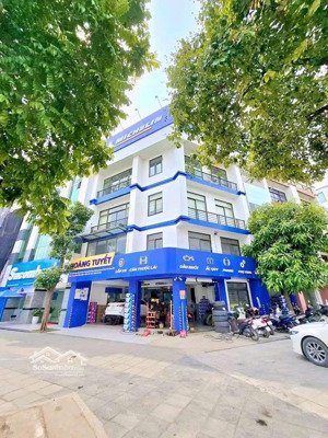 bán nhà mặt phố đường 70, 150m2, mt 7.5m, 2 mặt đường trước sau, xây 5 tầng, 3 thoáng, sẵn sổ đỏ