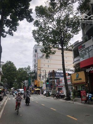 quận 1 - mặt tiền trần quang khải - nở hậu - 90m2 - 18 tỷ