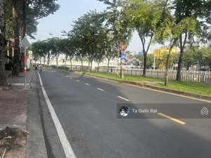 quận 1 - 2 mt trước sau - hoàng sa - view triệu đô - 63.9m2 - 21.5 tỷ tl!