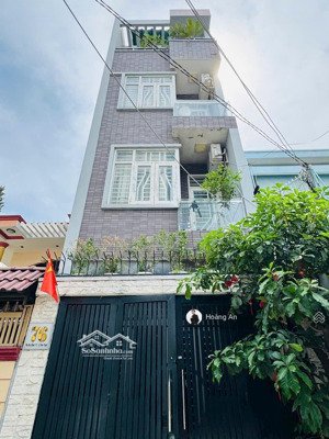 chủ hạ 1 tỷ! mặt tiền phó đức chính, p1 - (4 x 16m) - kc: 4 tầng, sân thượng (5 pn) - chỉ 13,7 tỷ