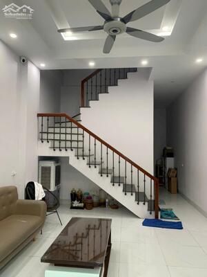 BÁN NHÀ 2.28 TỶ 3 TẦNG 53.4M2 ( TÂY NAM ) NGÕ ĐƯỜNG VĨNH MẠC