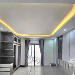 đường thông ô tô-trục kinh doanh sầm uất-nhà 3 tầng kim chung