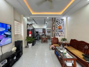 lô góc hiếm nhà 4 tầng độc lập, ô tô đỗ cửa 97 đoàn kết