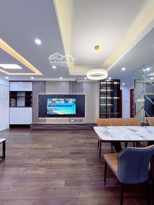 bán chung cư siêu vip licogi 12 số 21 đại từ, hoàng mai. 118m2 4pn. 7,98 tỷ