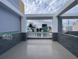 nhà mới siêu hot, 64m2, 4 tầng nguyễn quý yêm, sát bên quận 6, hơn 7 tỷ