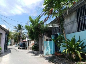 bán nhà góc 2 mặt tiền đường hoà trung - vĩnh hoà(cũ) bắc nha trang - giá 2,95tỷ