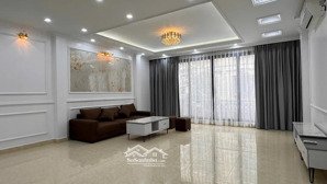 siêu phẩm tây mỗ - 46m2- 7.8tỷ - ô tô vào nhà- lô góc- thang máy