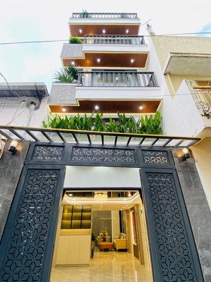 kẹt tiền bán nhà nguyễn văn thủ-p.đakao-q1,gần tiểu học đinh tiên hoàng.giá 5tỷ/80m2,cho thuê 30tr