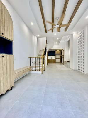 nhà đẹp đón tết - 500m ra aoen mall tân phú - hẻm ô tô tải - kts thiết kế riêng - full nt.