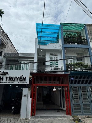 căn nhà mê linh tân lập nha trang gần biển 500m hướng đông bắc sổ đỏ có dòng tiền cho thuê