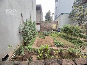 bán đất vuông vắn 2 mặt ngõ cạnh hồ 30m ra phố, sổ đỏ sẵn phúc lợi, long biên 5.65 tỷ