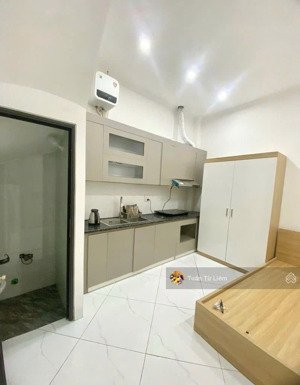 chdv cầu diễn chỉ 7 tỷ sẵn 8pkk full đồ 37m 5 tầng,40m ra ô tô,2 thoáng ngõ rộng sh quay đầu